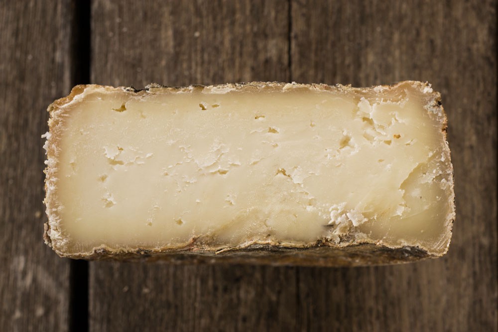 Formatge serrat d’ovella Mas Glosset